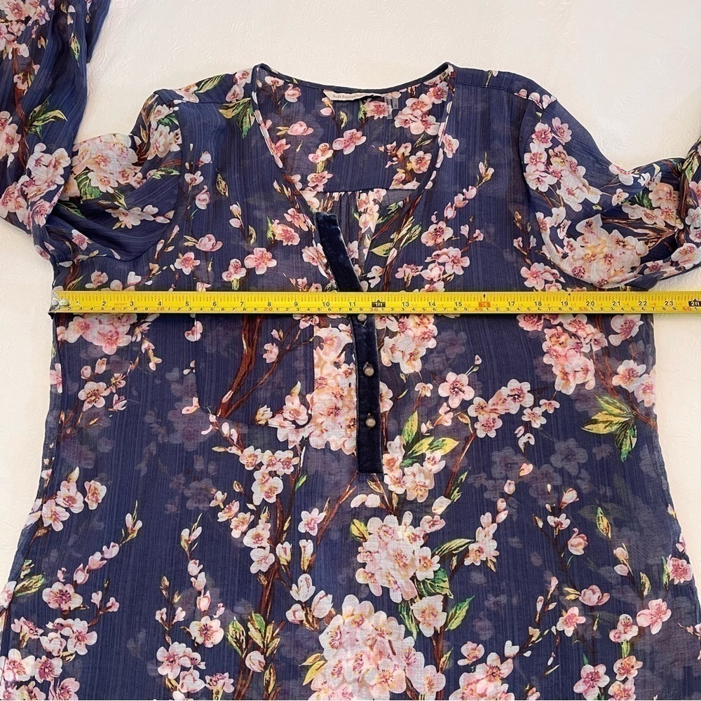 Soft Surroundings Adele Cherry Blossom Tunic Top V-Neck Long Sleeve Navy Blue - Picture 15 of 17